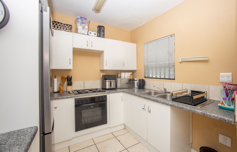 2 Bedroom Property for Sale in Nahoon Valley Park Eastern Cape